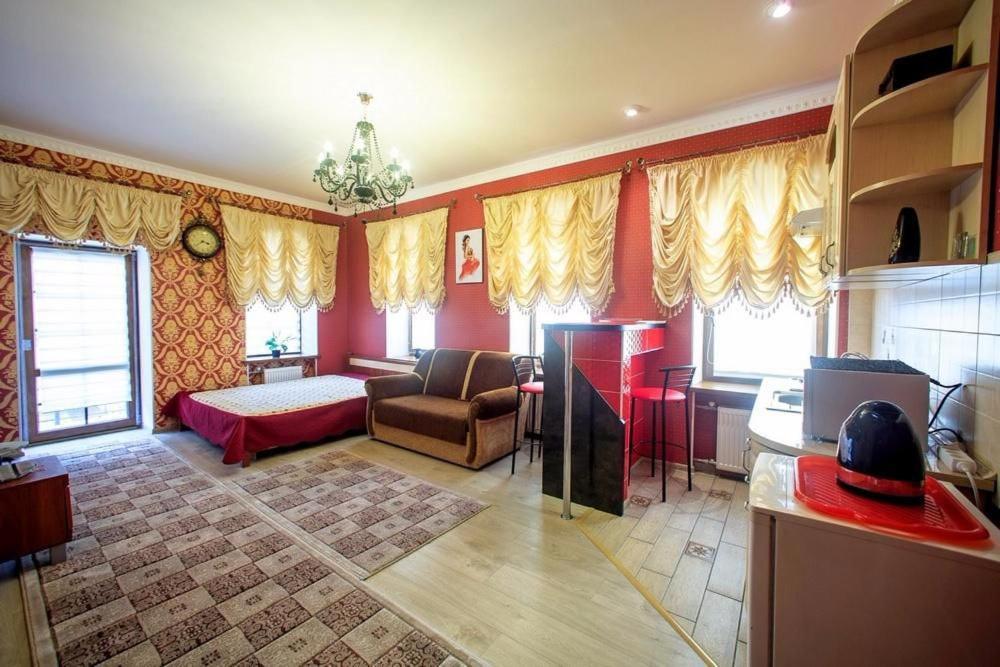 Apartments U Ratushi Каменец-Подольский Экстерьер фото